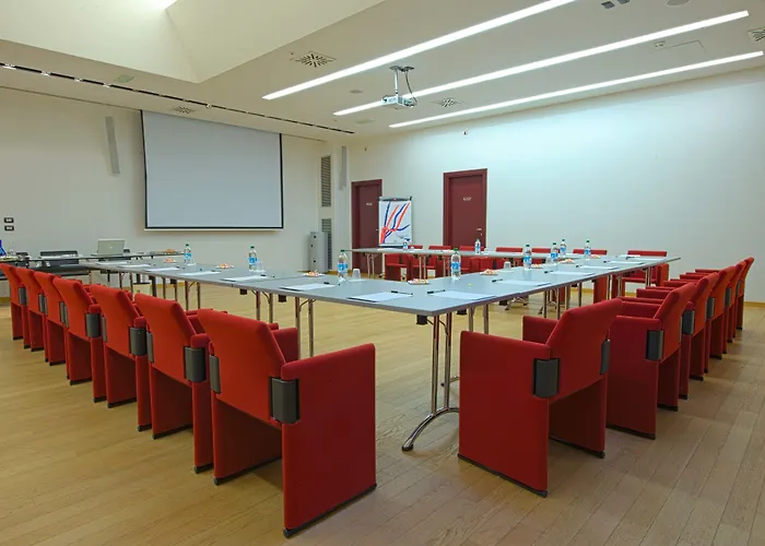 Continental Urban Art Hotel