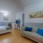 호텔 Continental Urban Art 졸라프레도사