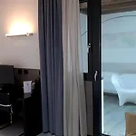 Continental Urban Art Hotel