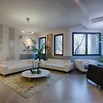 Continental Urban Art 호텔 4*