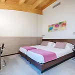 Continental Urban Art 호텔