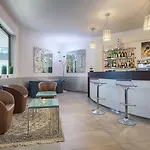 Continental Urban Art 4* 졸라프레도사