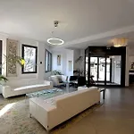 Continental Urban Art 4* 졸라프레도사