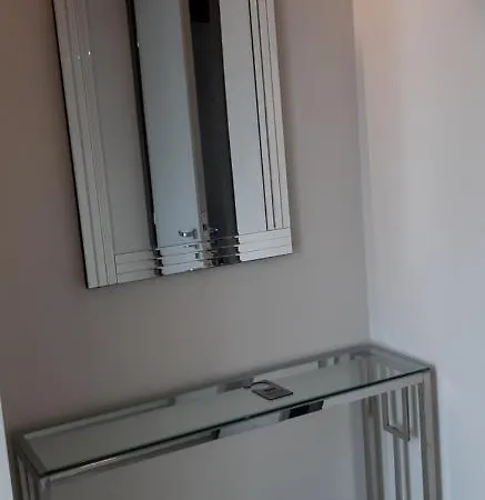 Continental Urban Art 4*