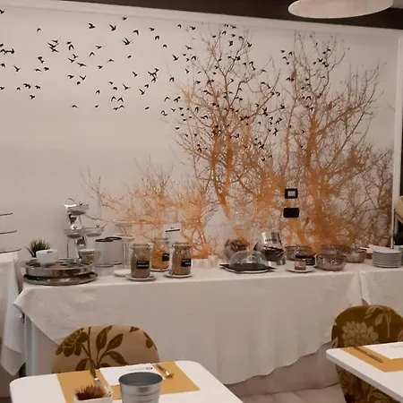 Continental Urban Art 4* Τζόλα Πρεντόζα