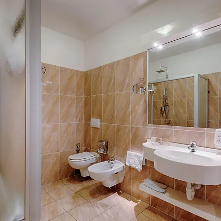 Continental Urban Art Ξενοδοχείο 4*