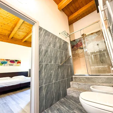 Ξενοδοχείο Continental Urban Art 4*