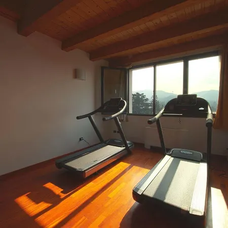 Continental Urban Art Hotel 4*