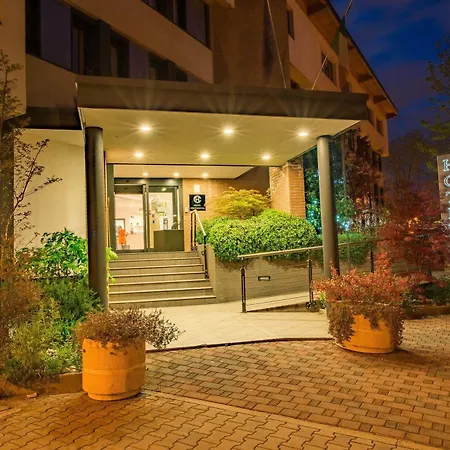 Continental Urban Art 4* Τζόλα Πρεντόζα