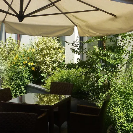 Ξενοδοχείο Continental Urban Art