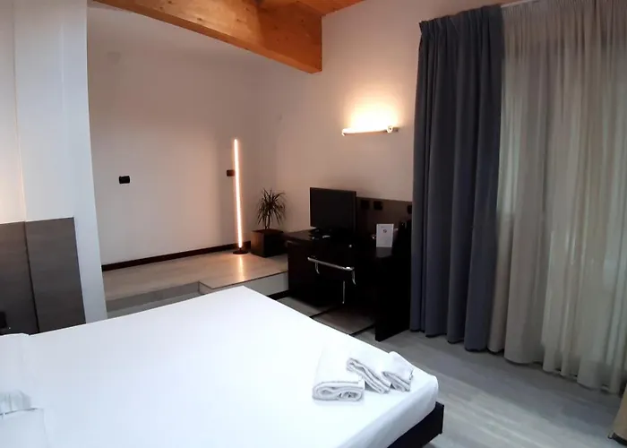 Continental Urban Art Zola Predosa