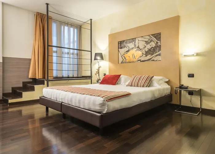 Continental Urban Art Hotel 4*