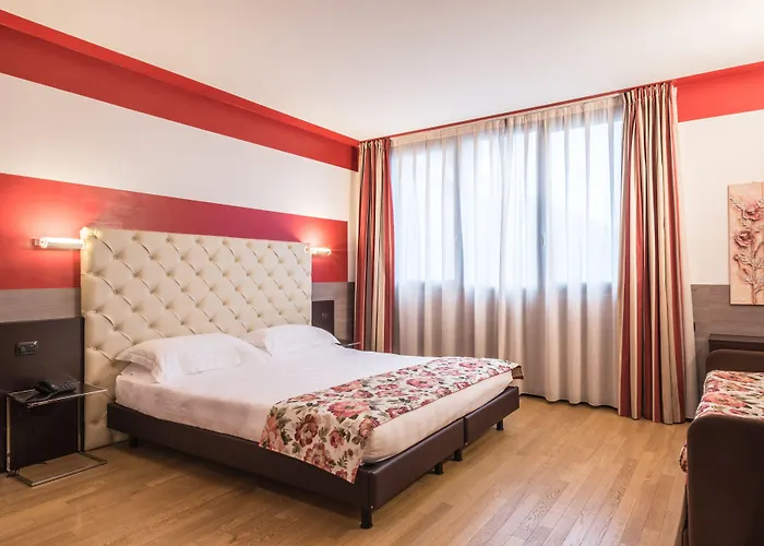 Continental Urban Art Hotel