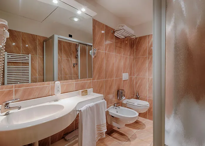 Continental Urban Art Hotel Zola Predosa