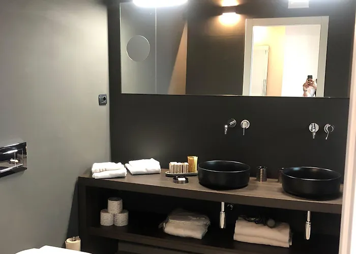 Continental Urban Art 4* Zola Predosa